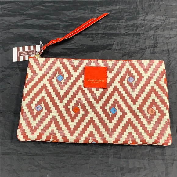 henri bendel Handbags - RARE HENRI BENDEL BEACH MAKEUP POUCH CLUTCH BAG